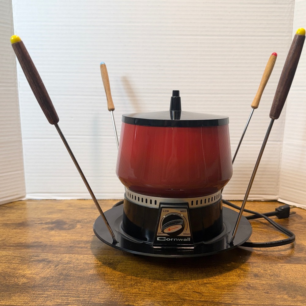 Vtg Cornwall Red Electric Fondue Pot Set‎ Model 5234 Made in USA 4 Forks Hippie